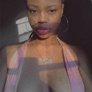 Meet your Posher, Taicha